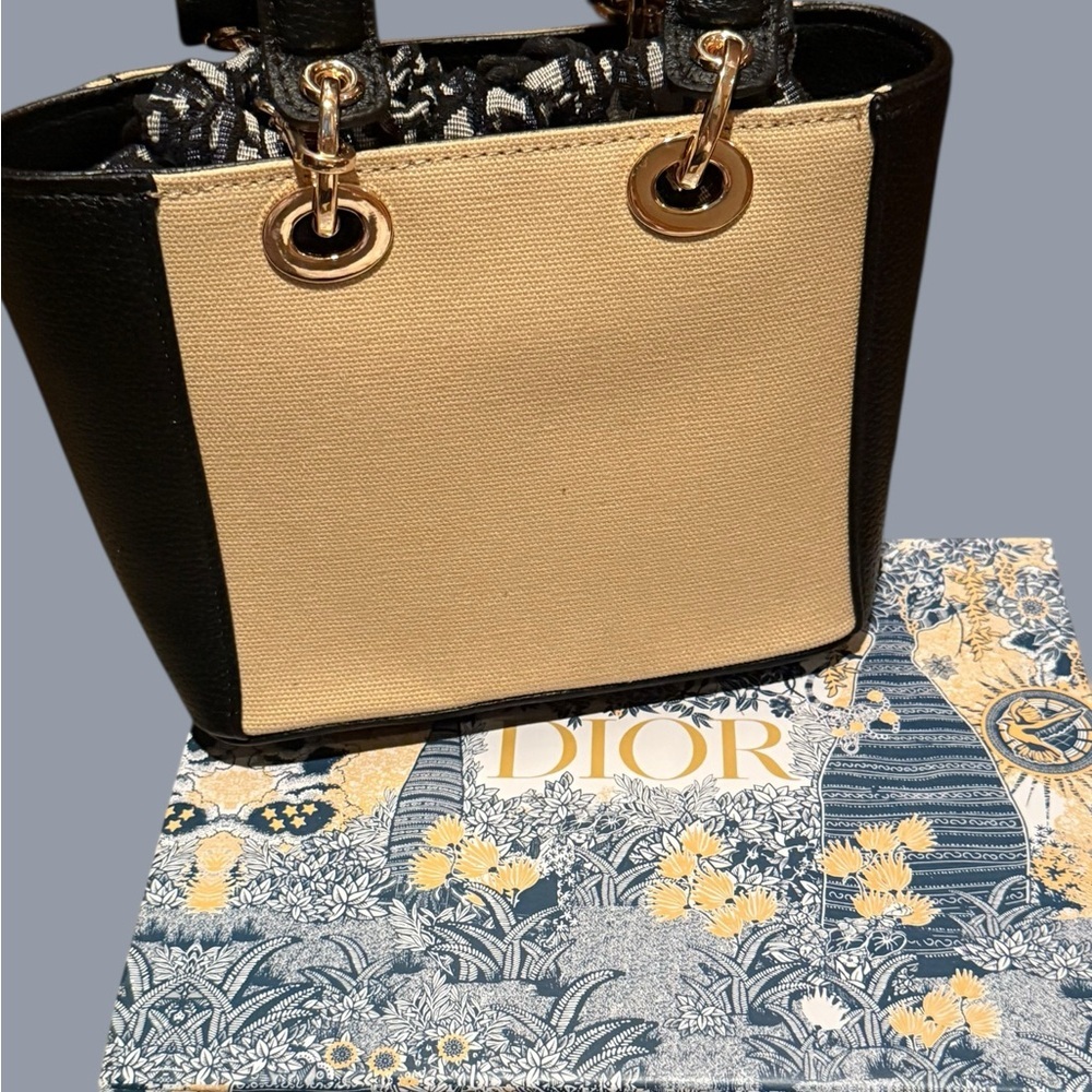GWP Dior Black and Tan Tote Bag - Picture 3 of 8